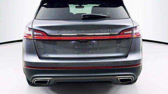 2022 Lincoln Nautilus Standard