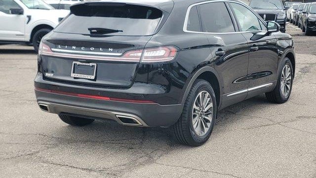 2022 Lincoln Nautilus Standard