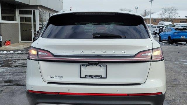 2023 Lincoln Nautilus Standard