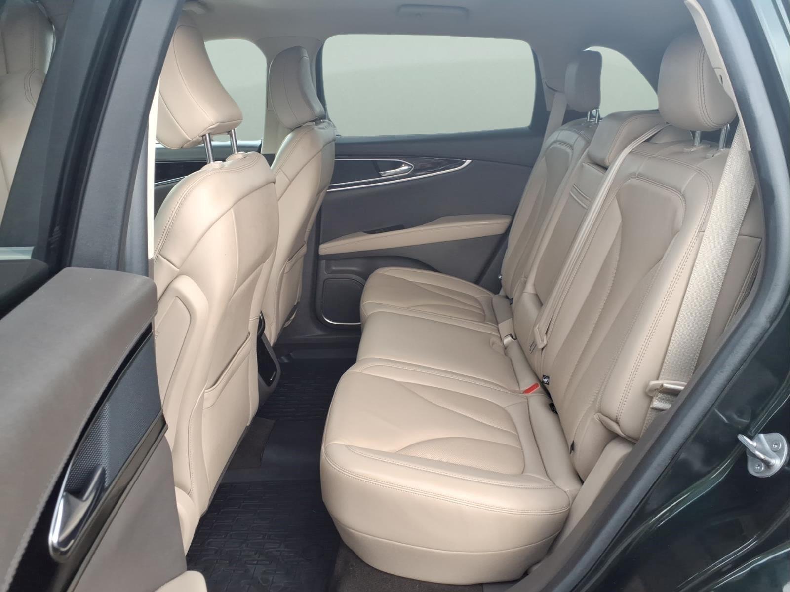 2021 Lincoln Nautilus - $23,999