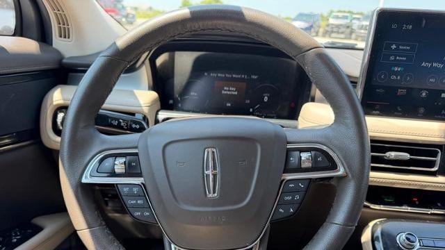 2023 Lincoln Nautilus Standard