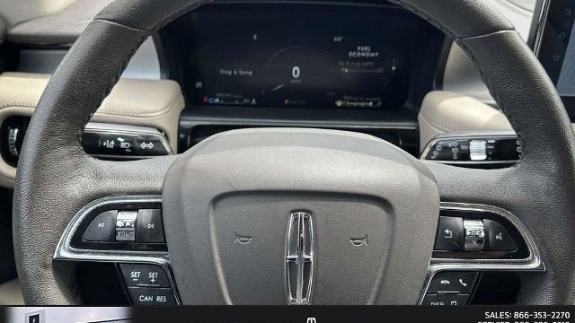 2023 Lincoln Nautilus Standard