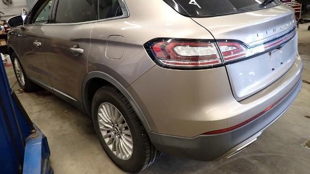 2019 Lincoln Nautilus Base