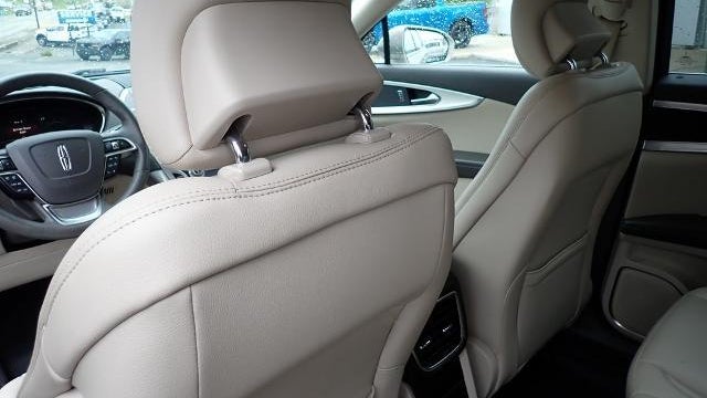 2019 Lincoln Nautilus Base