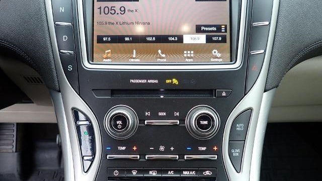 2019 Lincoln Nautilus Base