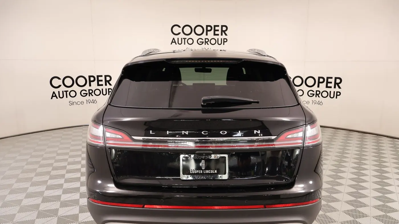 2023 Lincoln Nautilus Standard