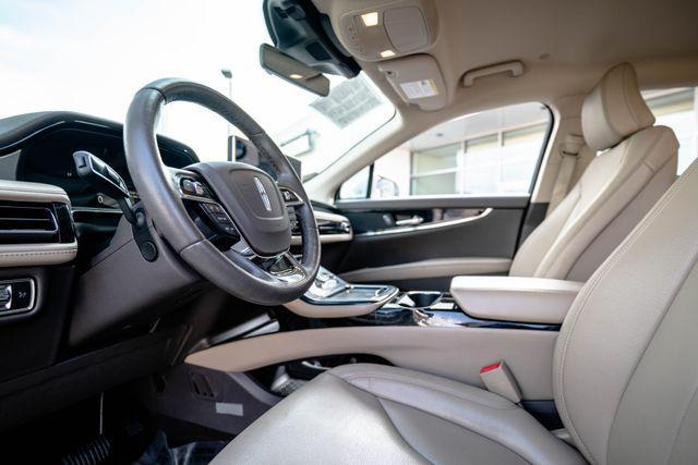 2022 Lincoln Nautilus - $25,998