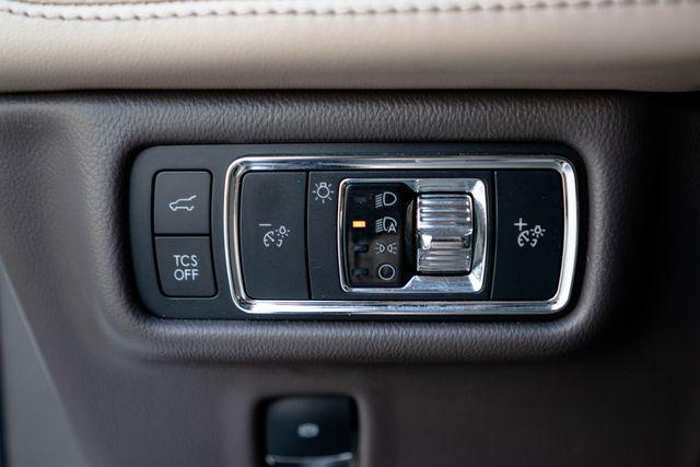 2022 Lincoln Nautilus - $25,998