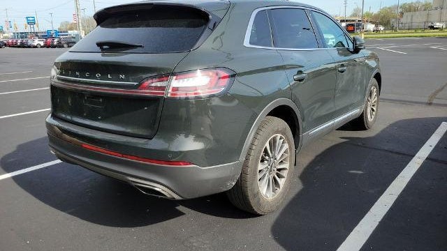 2022 Lincoln Nautilus Standard