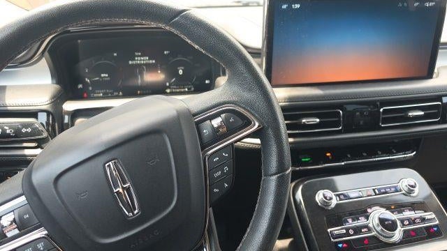 2023 Lincoln Nautilus Standard