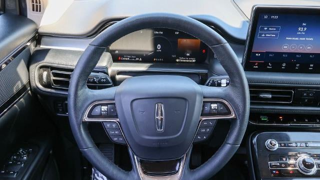 2023 Lincoln Nautilus Standard