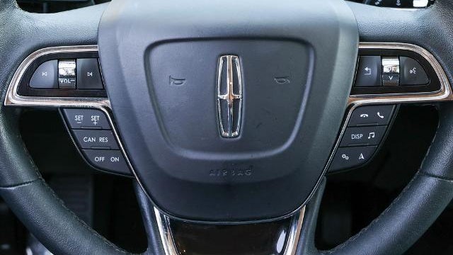 2023 Lincoln Nautilus Standard