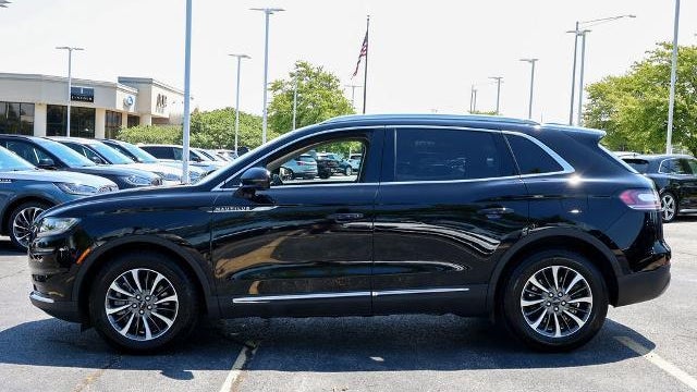 2023 Lincoln Nautilus Standard