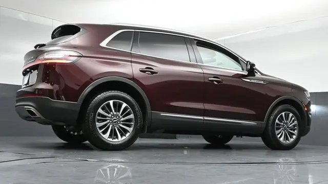 2023 Lincoln Nautilus Standard