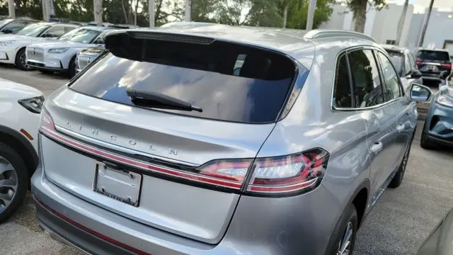 2023 Lincoln Nautilus Standard