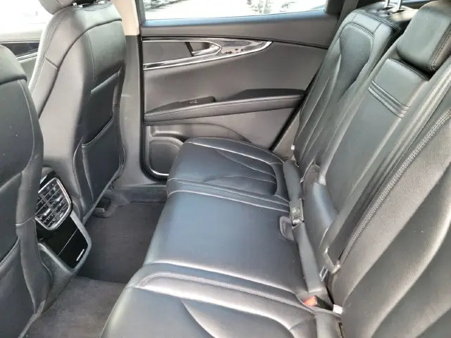 2023 Lincoln Nautilus - $27,590