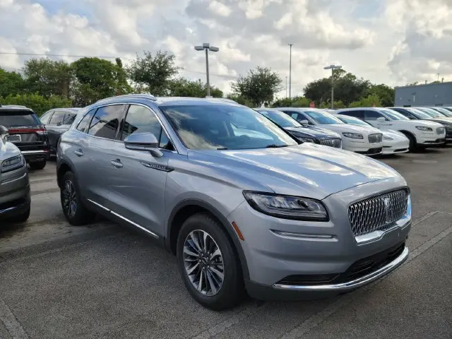 2023 Lincoln Nautilus - $27,590