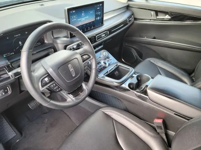 2023 Lincoln Nautilus - $27,590
