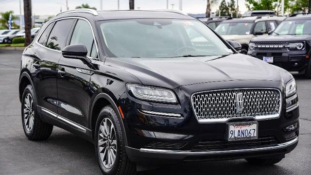 2023 Lincoln Nautilus Standard