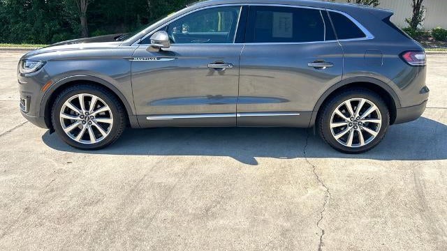 2019 Lincoln Nautilus Select