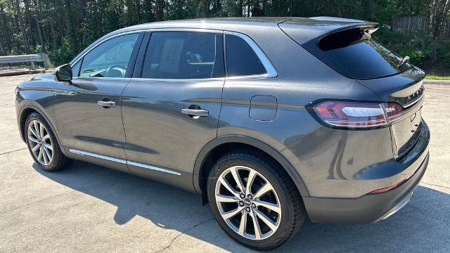 2019 Lincoln Nautilus Select