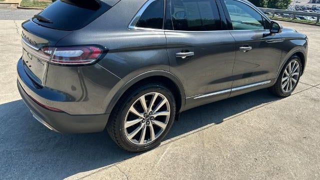 2019 Lincoln Nautilus Select