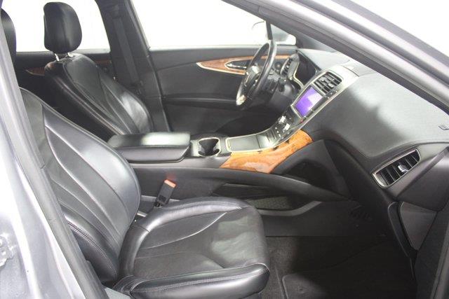 2020 Lincoln Nautilus - $23,898