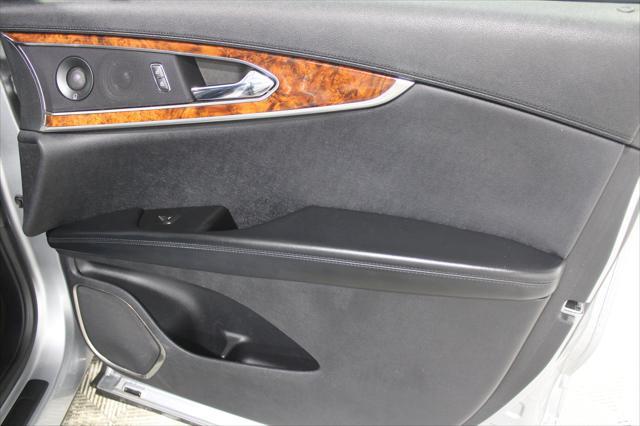 2020 Lincoln Nautilus - $23,898