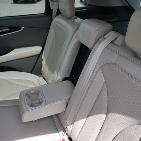 2021 Lincoln Nautilus - $23,999