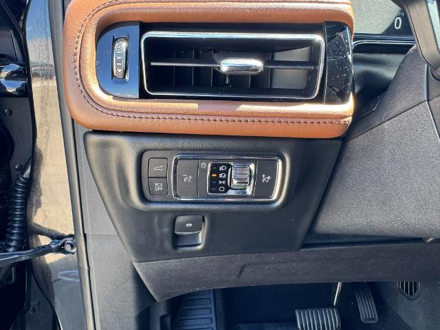 2022 Lincoln Nautilus - $29,989