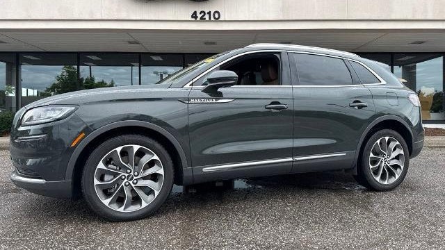 Preowned 2022 Lincoln Nautilus Reserve for Sale