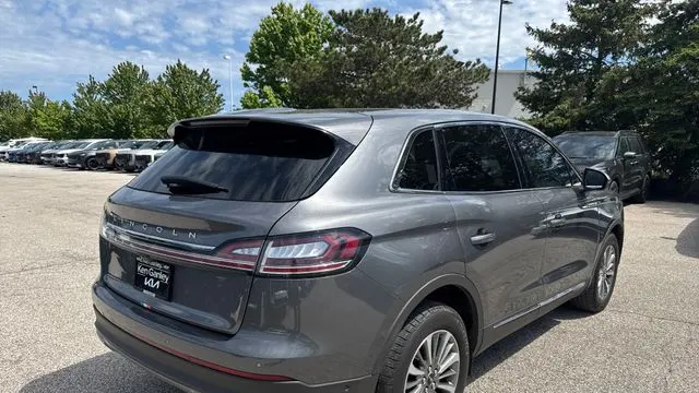 2022 Lincoln Nautilus Reserve