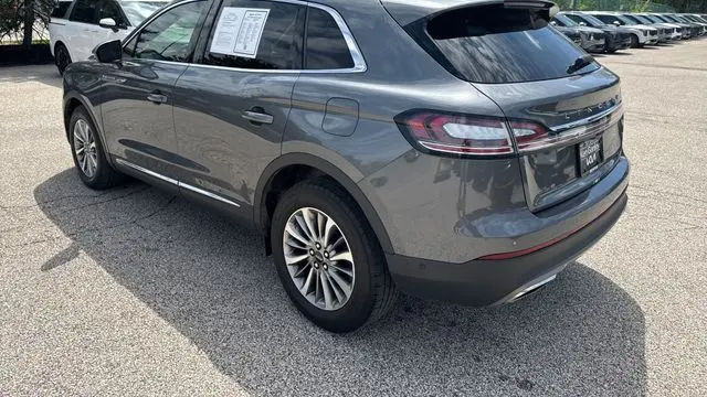 2022 Lincoln Nautilus Reserve