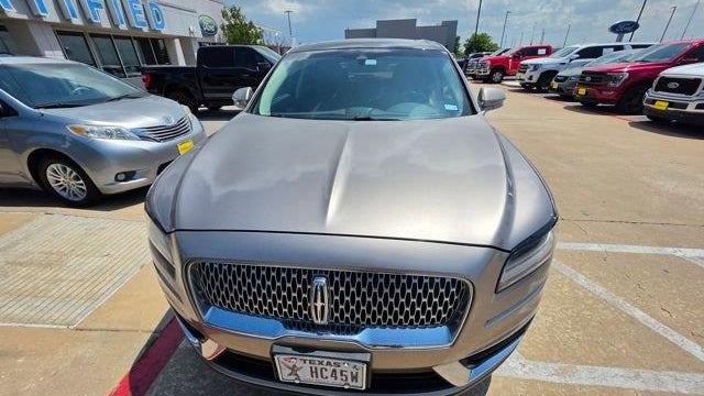 2020 Lincoln Nautilus Reserve