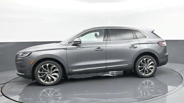 2021 Lincoln Nautilus Reserve