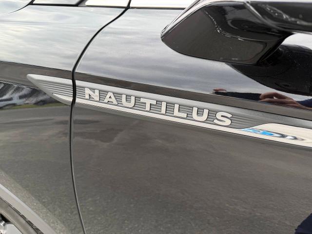 2022 Lincoln Nautilus - $41,977
