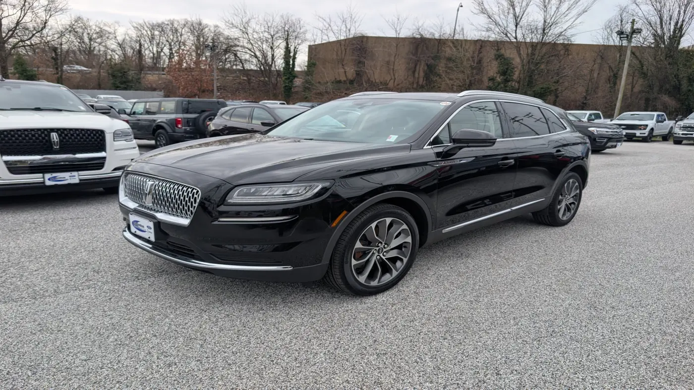 2022 Lincoln Nautilus Reserve