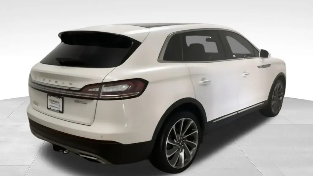 2020 Lincoln Nautilus Reserve