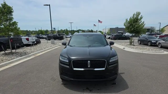 2021 Lincoln Nautilus Reserve