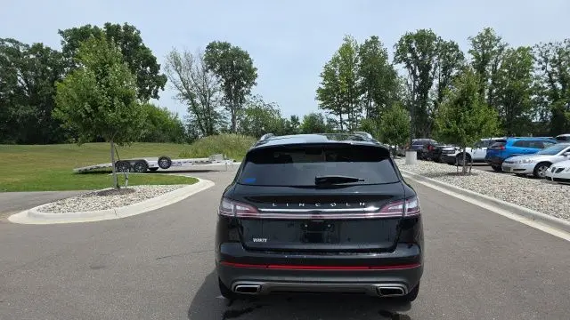 2021 Lincoln Nautilus Reserve