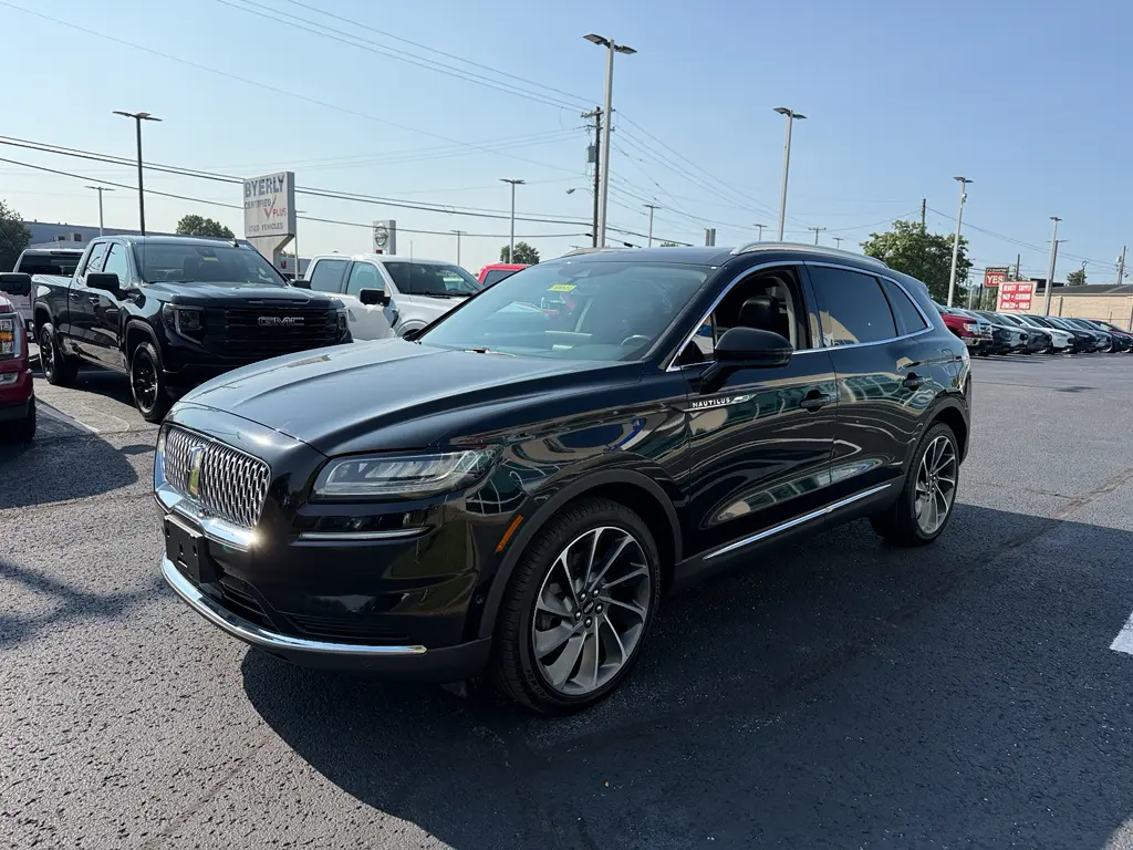 2021 Lincoln Nautilus - $24,996