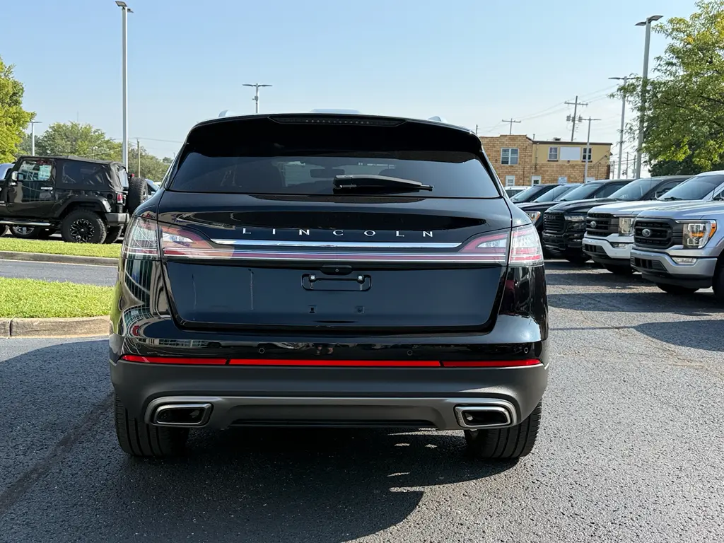 2021 Lincoln Nautilus - $24,996