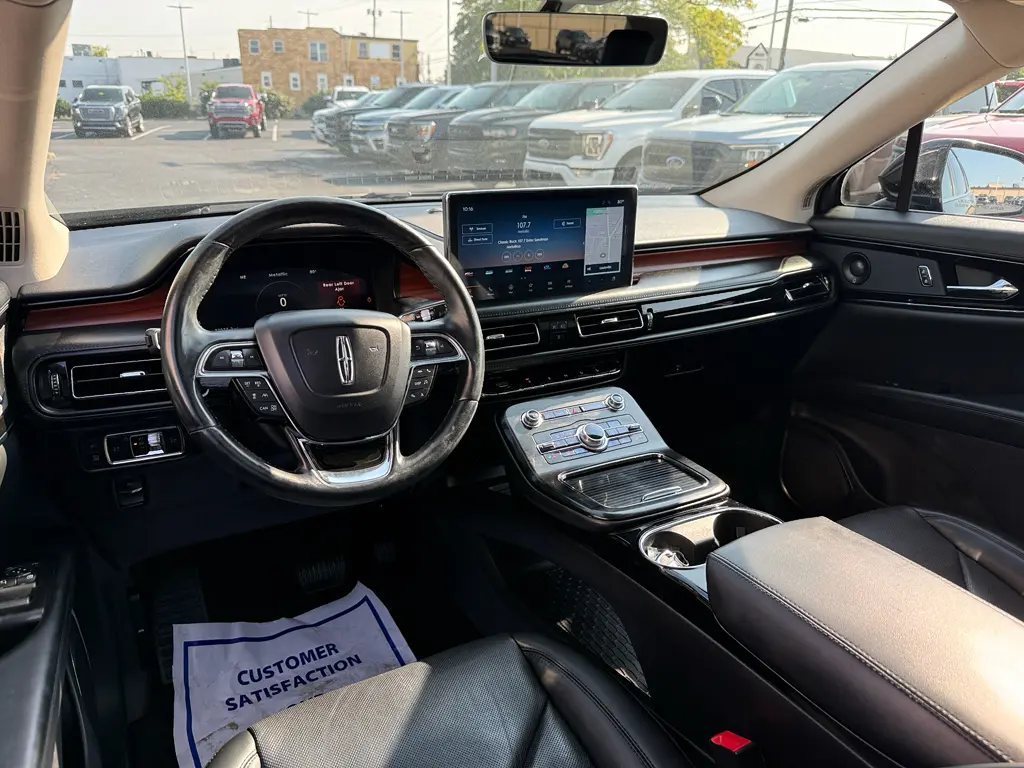 2021 Lincoln Nautilus - $24,996