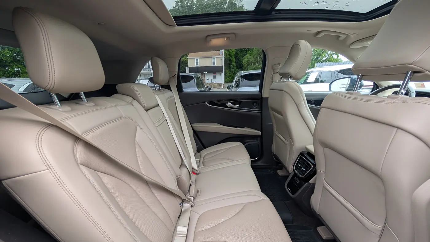 2022 Lincoln Nautilus Reserve