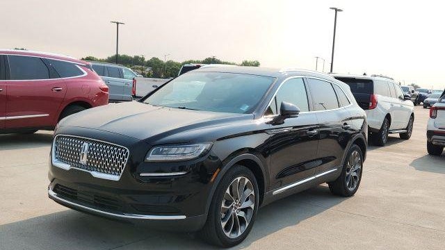 Preowned 2023 Lincoln Nautilus Reserve for Sale