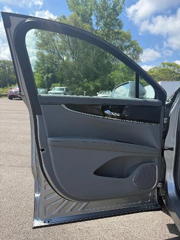 2023 Lincoln Nautilus - $34,990