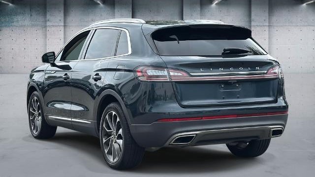 2021 Lincoln Nautilus Reserve