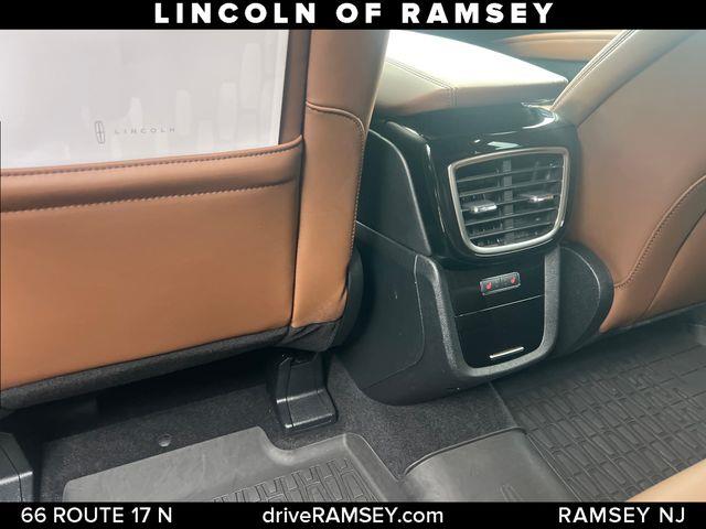 2022 Lincoln Nautilus - $33,595