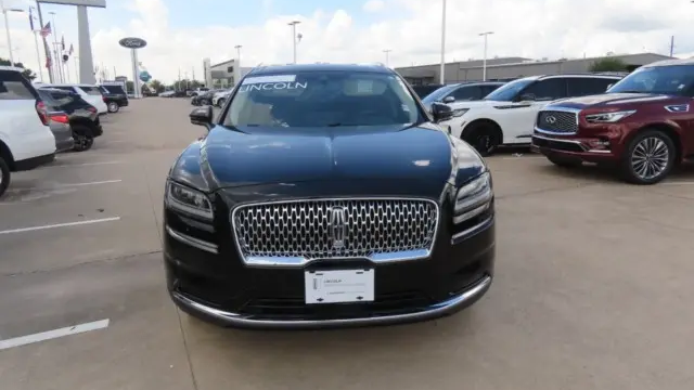 2023 Lincoln Nautilus Reserve