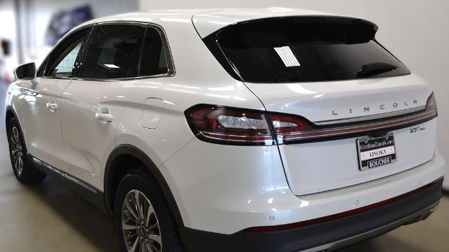 2019 Lincoln Nautilus Select
